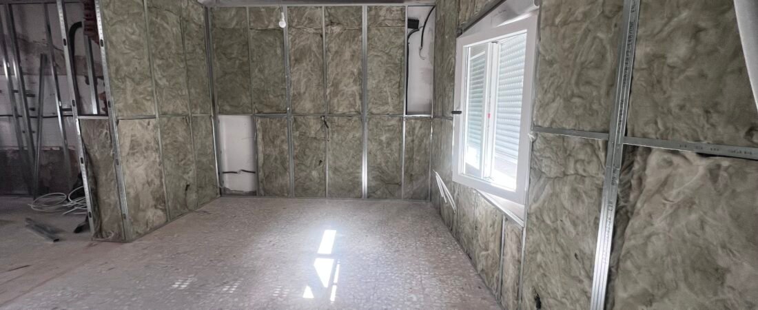 Antes del acabado: demolición, aislamiento e instalaciones